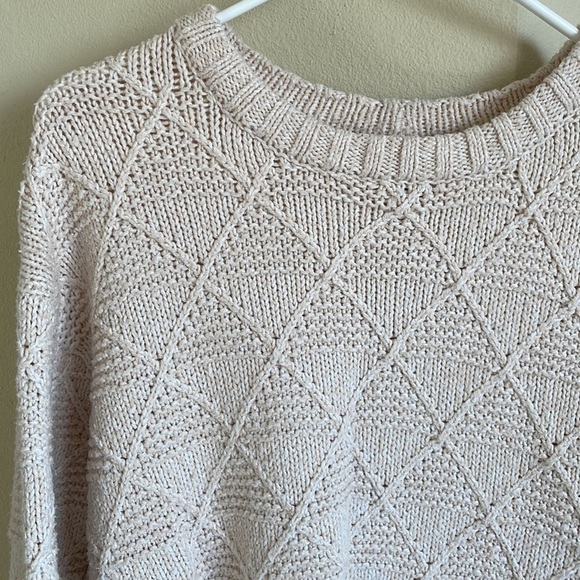 American Eagle XS sweater - Picture 2 of 2